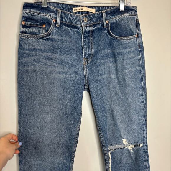 GRLFRND Kate Low Rise Slim Crop Jean in Hidden Hills - Picture 4 of 11